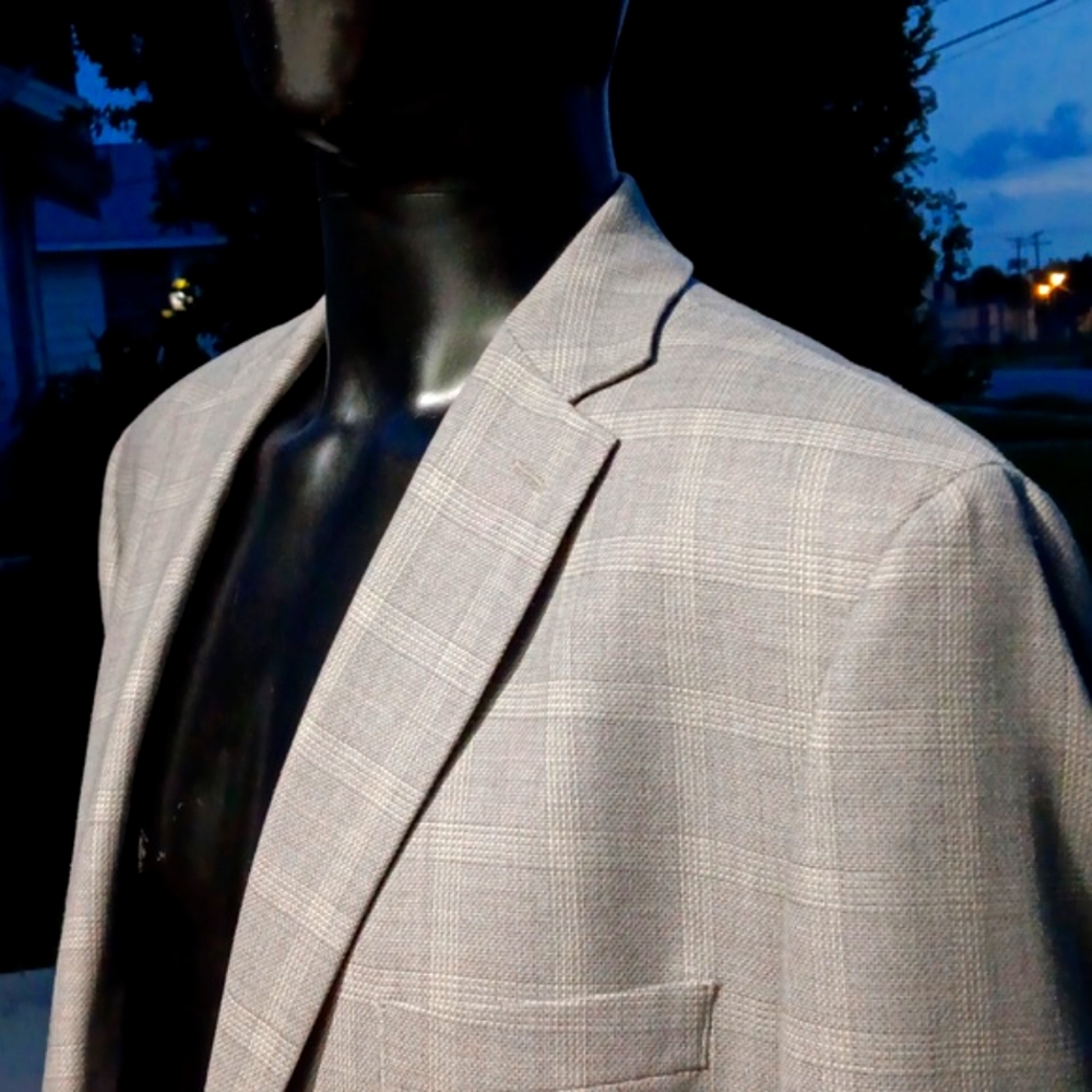 Calvin Klein Men's Pure Wool Plaid/Check Luxury (2) Button Blazer (India)